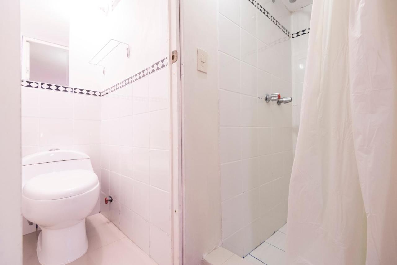 Inti Killa Hostel Лима Экстерьер фото